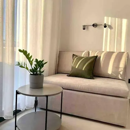 Noi Leisure Stay- Sea View 2