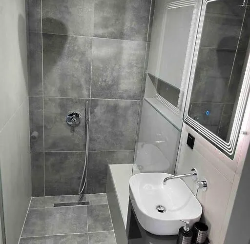 Noi Leisure Stay- Sea View 2 아파트